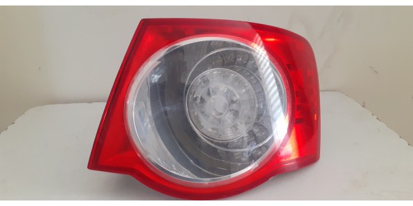 VOLKSWAGEN JETTA STOP LAMBASI SAĞ (06/11) DUYLU